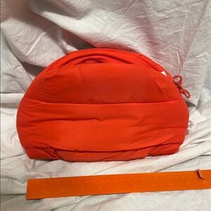Aerie Orange Quilted Women's cosmetic bag